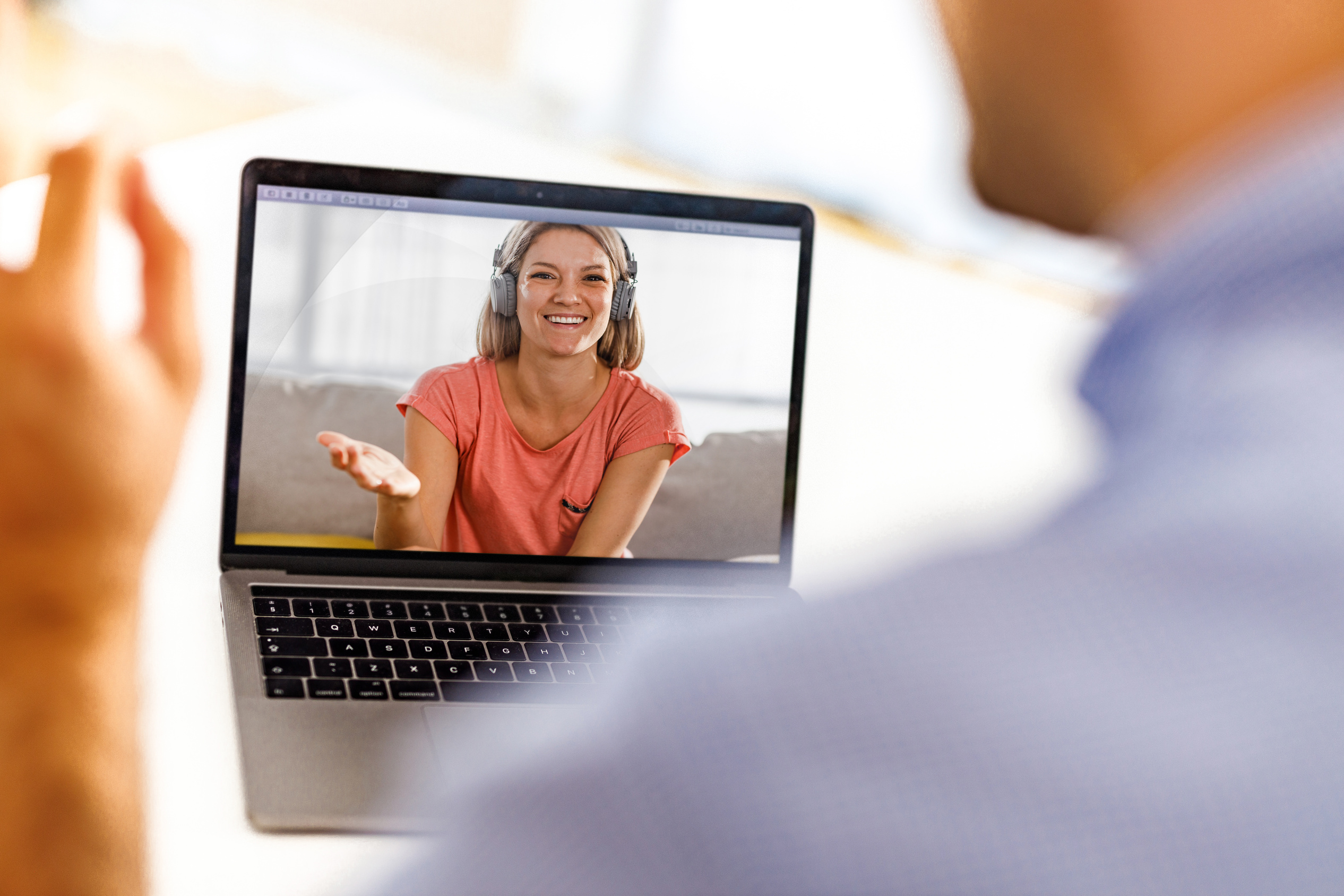 Long-distance relationship through video call!